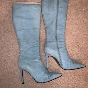 Colin Stuart baby blue suede heeled boots